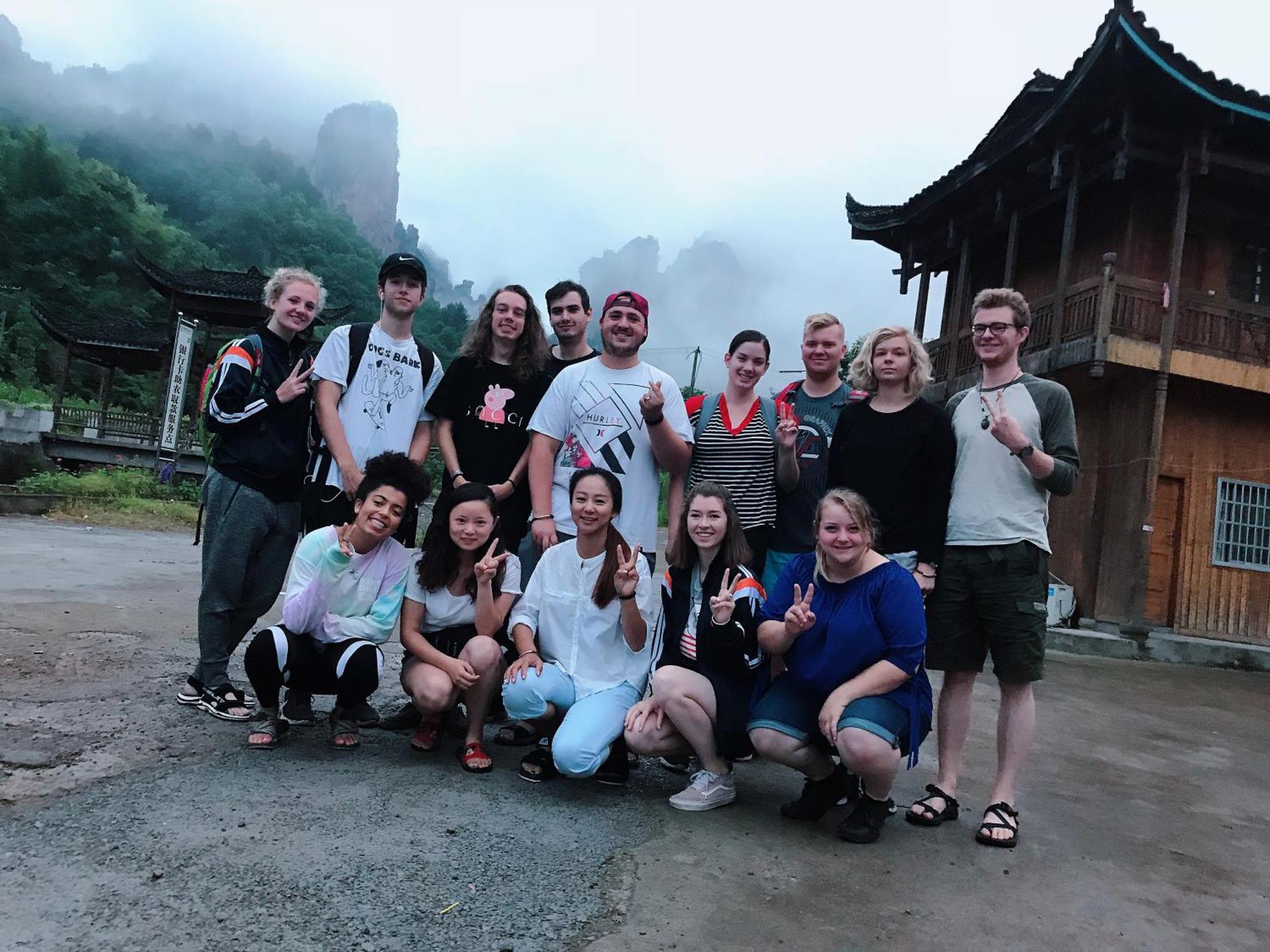 Tongfu Inn Zhangjiajie Esterno foto
